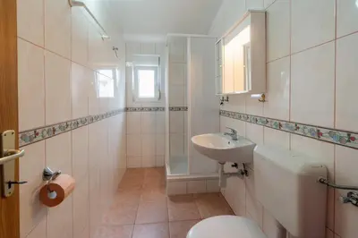 Kupaonica u objektu Apartments Besa