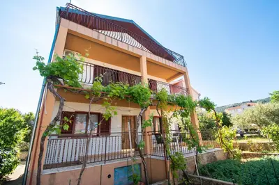 Zgrada u kojoj se nalazi apartman