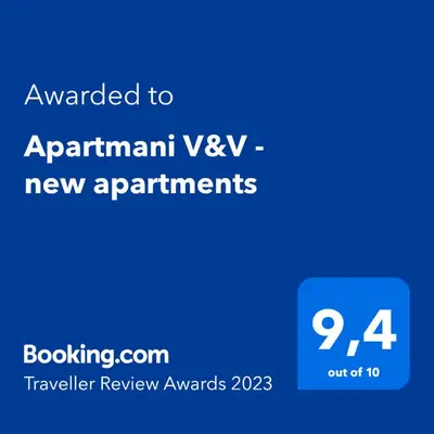 Certifikat, nagrada, logo ili neki drugi dokument izložen u objektu Apartments V&V-Murter Hideaway