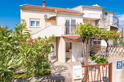 Zgrada u kojoj se nalazi apartman