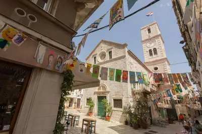 Zgrada u kojoj se nalazi apartman