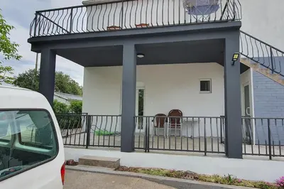 Zgrada u kojoj se nalazi apartman