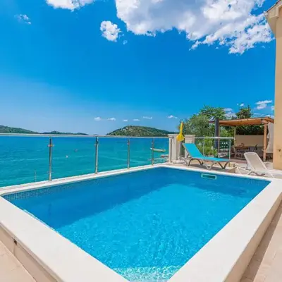 Stunning Home In Zatoglav With Wifi