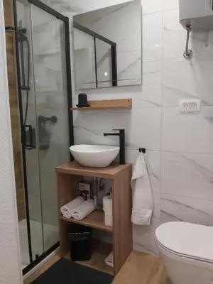 Kupaonica u objektu Studio apartman Oliva