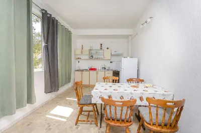Kuhinja ili čajna kuhinja u objektu Apartment Lily