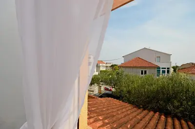 Vrt u objektu Apartment and Rooms Mrkovic Top Lokacija i Parking