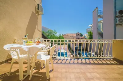 Balkon ili terasa u objektu Apartment and Rooms Mrkovic Top Lokacija i Parking