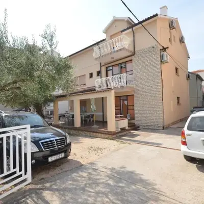 Apartment and Rooms Mrkovic Top Lokacija i Parking