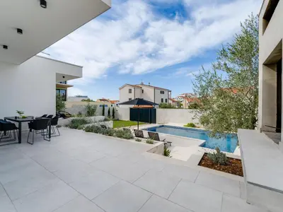 Bazen u objektu Villa Inizio by Interhome ili u blizini