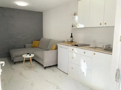 Kuhinja ili čajna kuhinja u objektu Apartment Laurus