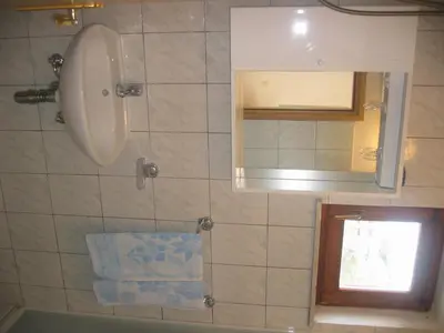 Kupaonica u objektu Apartments Zafranović