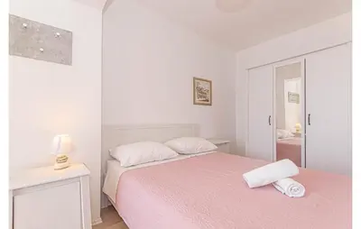 Krevet ili kreveti u jedinici u objektu Beautiful Apartment In Brodarica