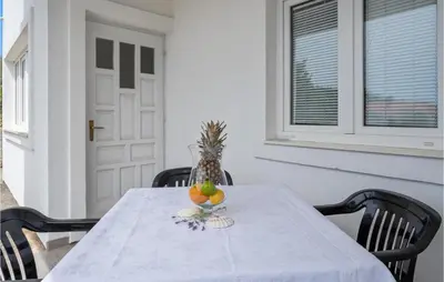 Tlocrt objekta Cozy Apartment In Murter With Kitchen