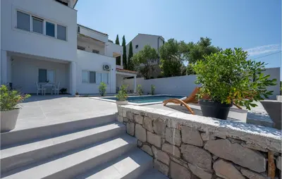Zgrada u kojoj se nalazi apartman