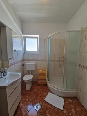 Kupaonica u objektu Apartments Šime