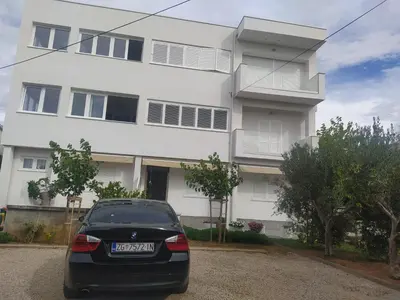 Zgrada u kojoj se nalazi apartman