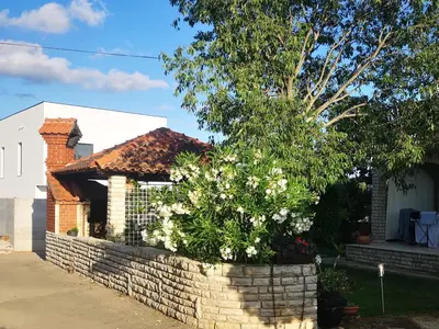 Zgrada u kojoj se nalazi privatni smještaj