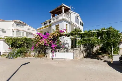 Zgrada u kojoj se nalazi apartman