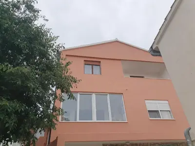 Zgrada u kojoj se nalazi apartman