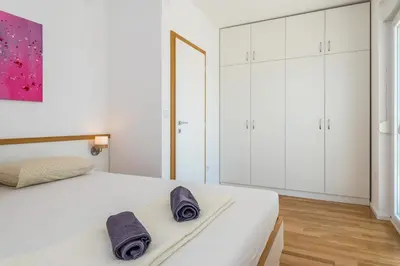 Krevet ili kreveti u jedinici u objektu Holiday house Mareta - outdoor swimming pool, 4 bedrooms, WIFI