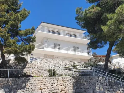 Zgrada u kojoj se nalazi apartman