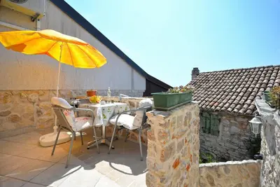 Zgrada u kojoj se nalazi apartman
