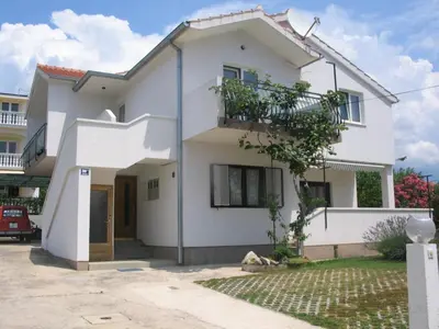 Zgrada u kojoj se nalazi apartman