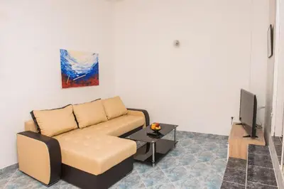 TV i/ili zabavni centar u objektu Family friendly house with a swimming pool Cista Velika, Vodice - 20227