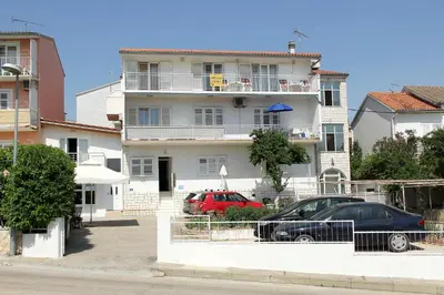 Zgrada u kojoj se nalazi apartman