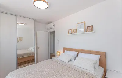 Krevet ili kreveti u jedinici u objektu Cozy Home In Srima With Wifi
