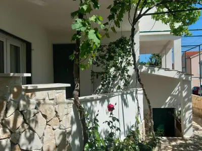 Zgrada u kojoj se nalazi apartman