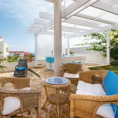 Apartment Private Garden
