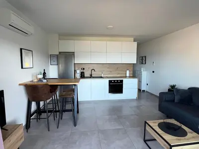 Kuhinja ili čajna kuhinja u objektu Apartment Leona