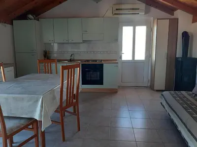 Kuhinja ili čajna kuhinja u objektu Apartments Ivanka