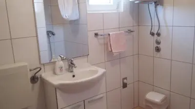 Kupaonica u objektu Apartment in Vodice with sea view, terrace, air conditioning,WiFi 3671-5