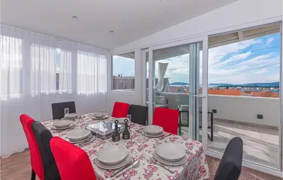 Balkon ili terasa u objektu Cozy Home In Brodarica
