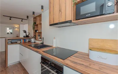 Kuhinja ili čajna kuhinja u objektu Cozy Home In Brodarica