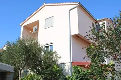 Zgrada u kojoj se nalazi apartman