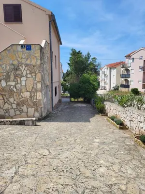 Zgrada u kojoj se nalazi apartman