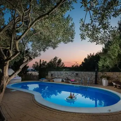 Luxury Villa Bella Vista with Swimming Pool