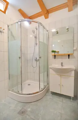 Kupaonica u objektu Apartments Antonija Pirovac