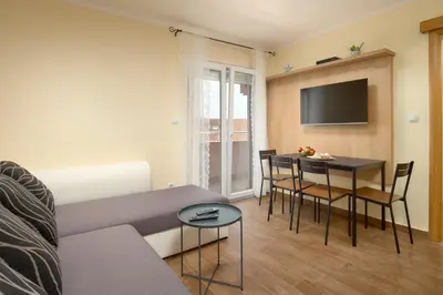 TV i/ili zabavni centar u objektu APARTMANI SABB