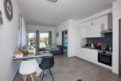 Kuhinja ili čajna kuhinja u objektu Apartments by the sea Betina, Murter - 20450