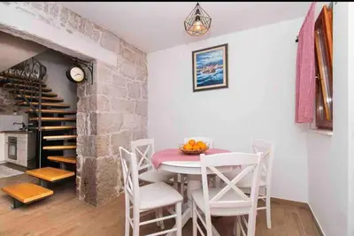 Kuhinja ili čajna kuhinja u objektu Luxury stone house Amfora