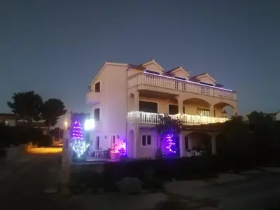 Zgrada u kojoj se nalazi apartman