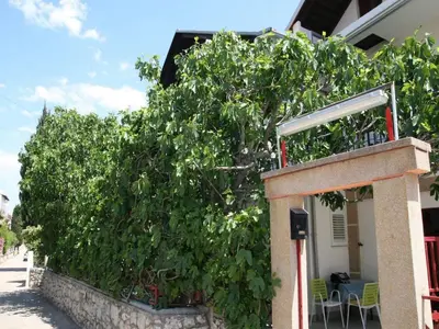 Vrt u objektu Apartments Villa Tanja