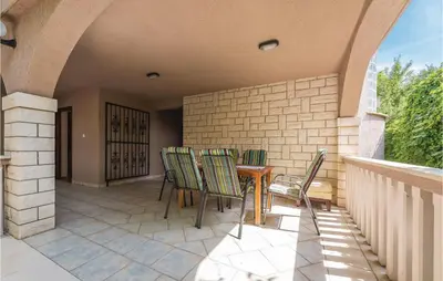 Balkon ili terasa u objektu Two-Bedroom Apartment In Grebastica