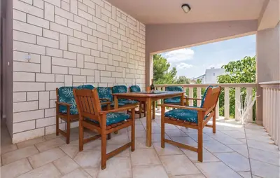 Balkon ili terasa u objektu Two-Bedroom Apartment In Grebastica