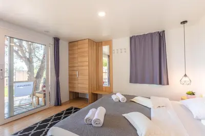 Krevet ili kreveti u jedinici u objektu Obonjan Island Resort