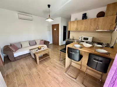 Kuhinja ili čajna kuhinja u objektu Apartments Nola